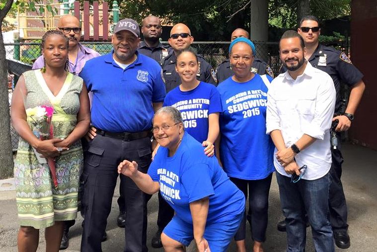 Senator Serrano Celebrates Sedgwick Houses Family Day NYSenate.gov